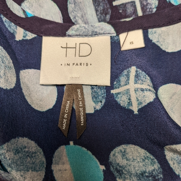 Anthropologie HD in Paris silk Moon Phases blouse XS - Picture 3 of 4